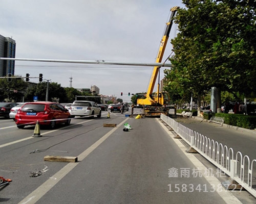 18米，20米，23米監(jiān)控桿安裝現(xiàn)場(chǎng)