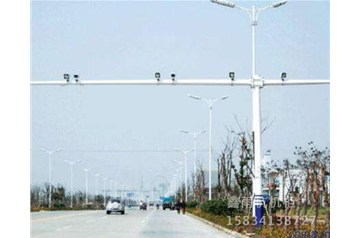 山西監(jiān)控桿在安裝的時(shí)候有哪些需要注意的？鑫雨杭電器