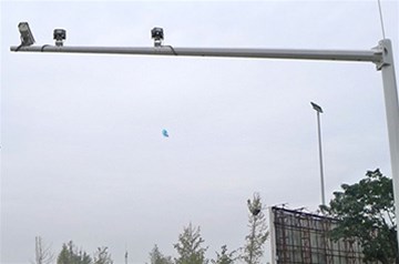 山西公路監(jiān)控桿施工中應(yīng)注意哪些問(wèn)題？太原市鑫雨杭告訴您